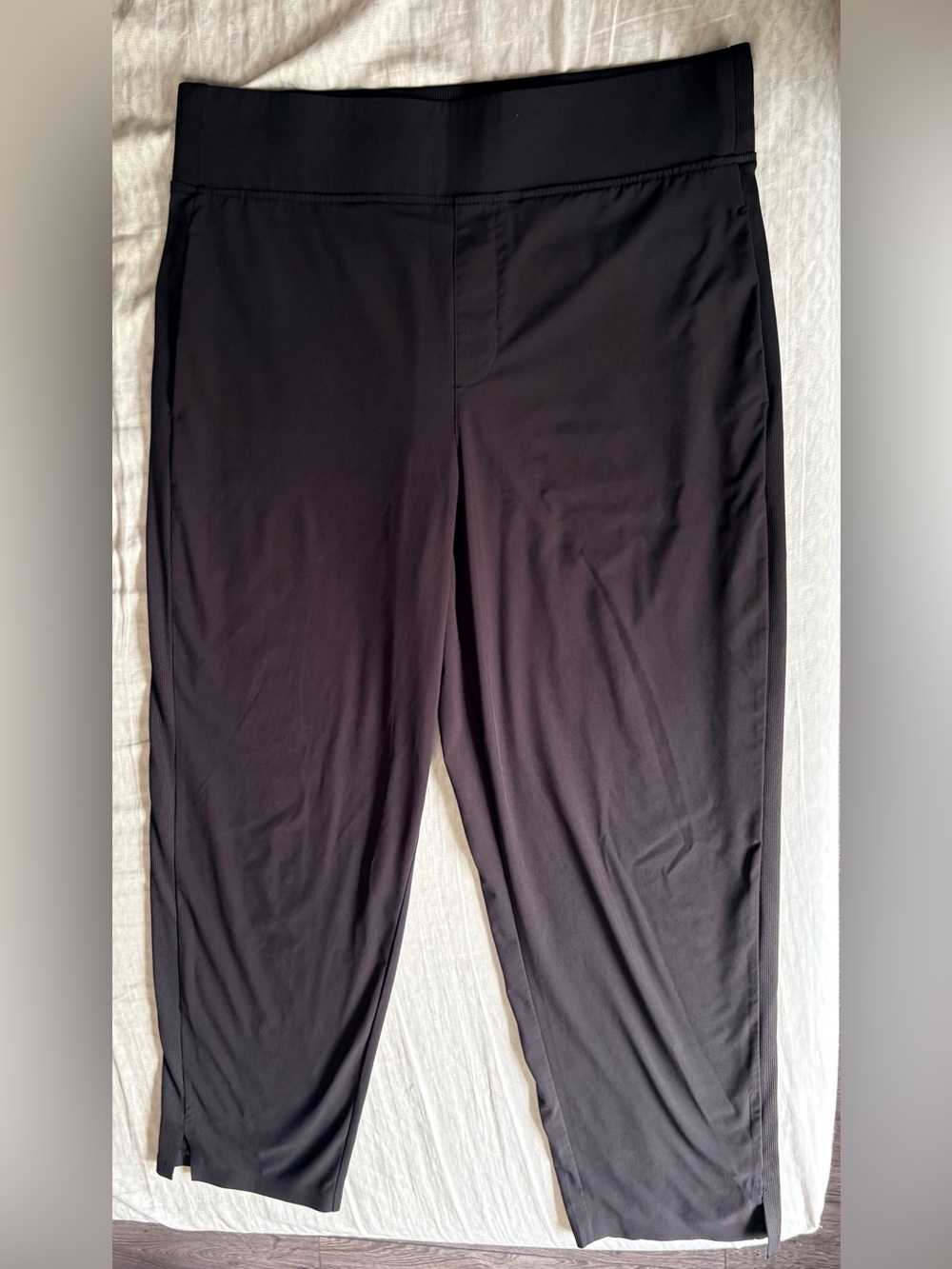 Kirkland Signature Women's Ankle Pant